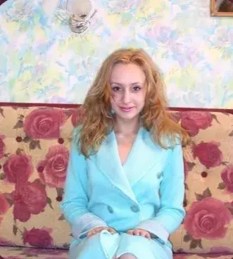 Стася в детстве