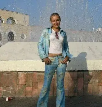 Стася в юности